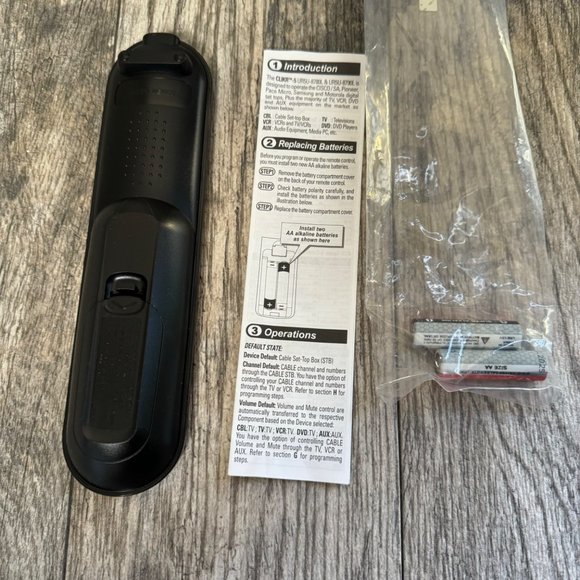 New CLIKR-5 Spectrum Universal Remote Control UR5U-8780L-TWM - Picture 3 of 4